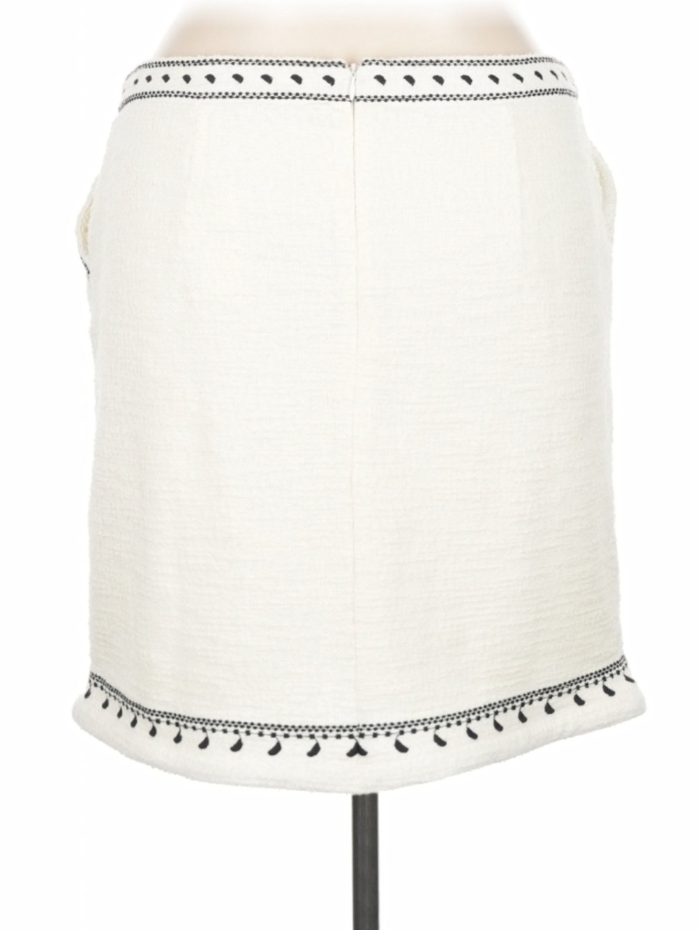 Anthropologie Dolan Left Coast Embroidered Mini Skirt Cream Scalloped Hem XL NWT - Picture 3 of 5
